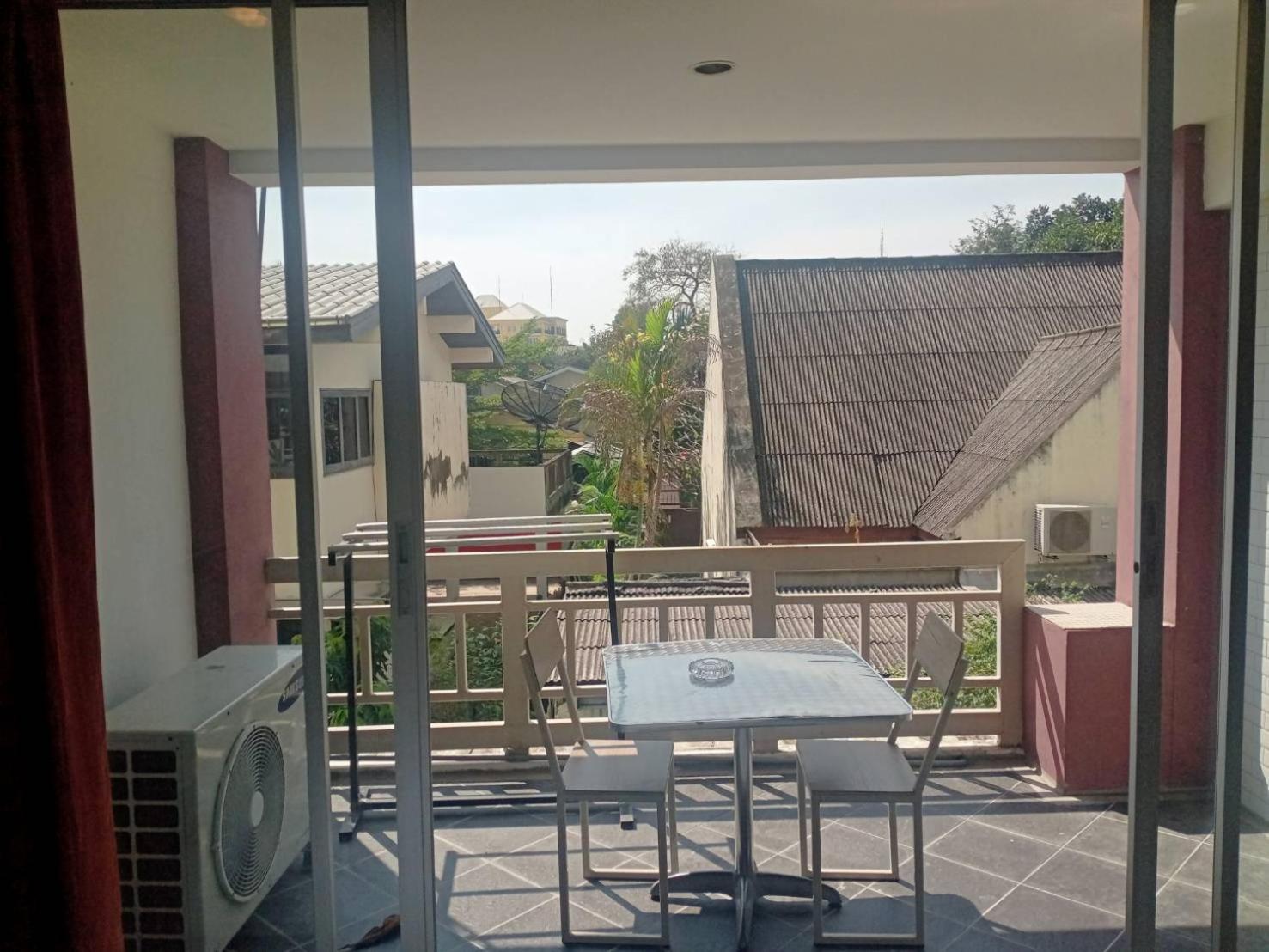 Baan Sabai Rama IV Apartment Bangkok Exterior foto
