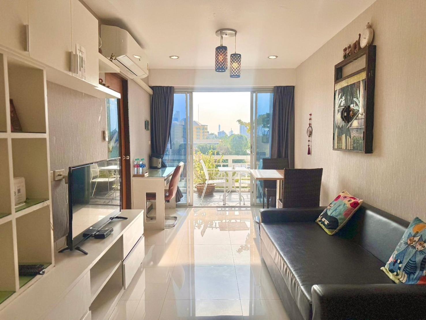 Baan Sabai Rama IV Apartment Bangkok Exterior foto